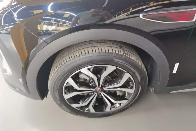 Used Hongqi HS7 2023 2.0T Automatic All-Wheel Drive Flagship Edition Six Seats Left Front Wheel Hub