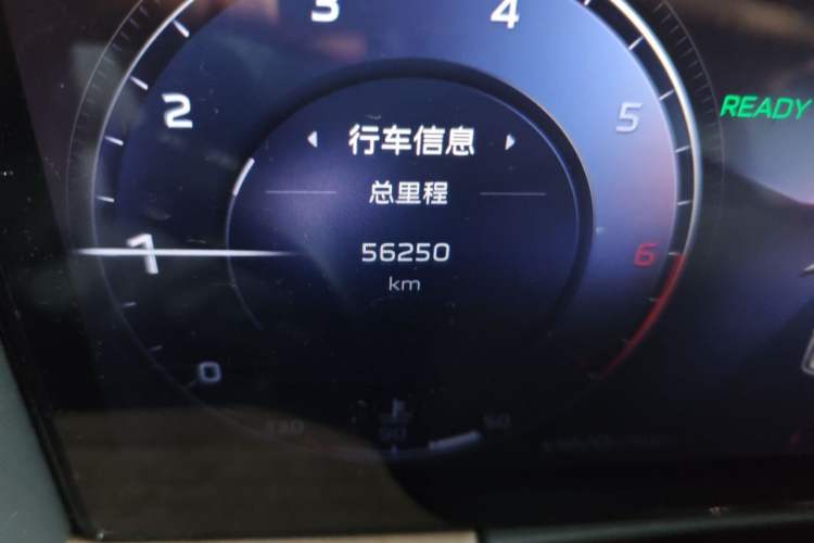 Used Hongqi HS7 2023 2.0T Automatic All-Wheel Drive Flagship Edition 7 Seats Odometer Close Up