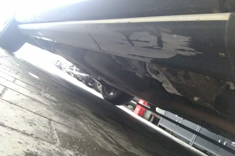 Used Hongqi HS7 2023 2.0T Automatic All-Wheel Drive Flagship Edition Six Seats Right Side Sill