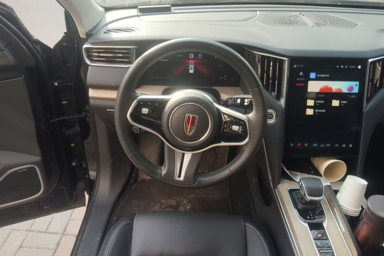 Used Hongqi HS7 2023 2.0T Automatic All-Wheel Drive Flagship Edition Six Seats Steering Wheel