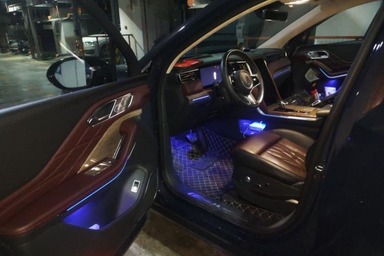 Used Hongqi HS7 2023 2.0T Automatic All-Wheel-Drive Flagship Edition Six Seats Driver Seat