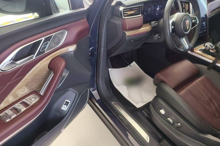 Used Hongqi HS7 2023 2.0T Automatic All-Wheel-Drive Flagship Edition Six Seats Driver Seat