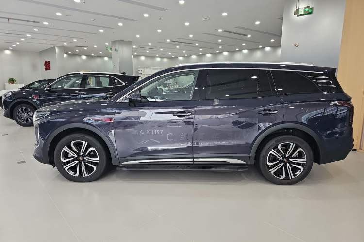 Used Hongqi HS7 2023 2.0T Automatic All-Wheel-Drive Flagship Edition Six Seats Exterior 3
