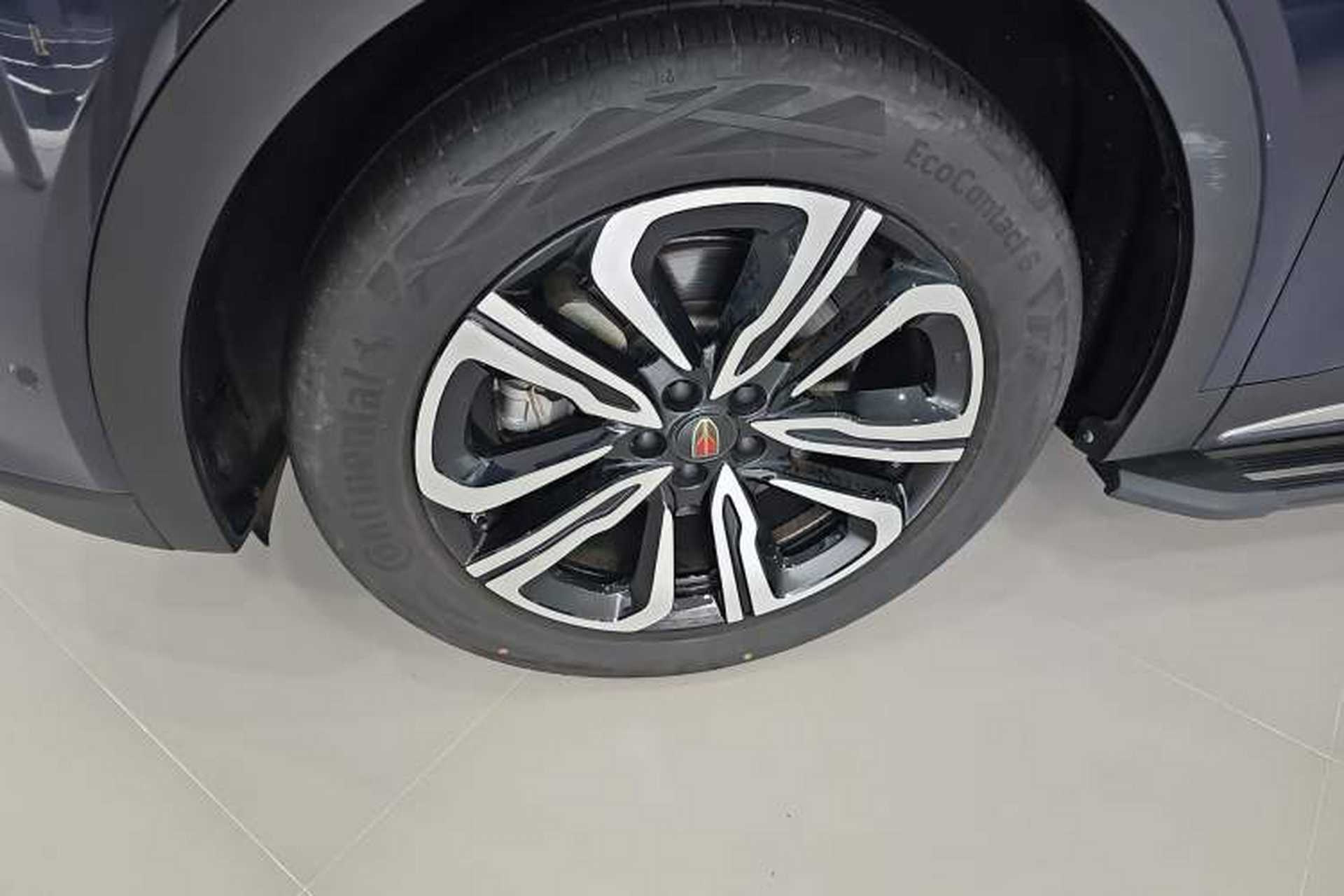 Used Hongqi HS7 2023 2.0T Automatic All-Wheel-Drive Flagship Edition Six Seats Exterior 7