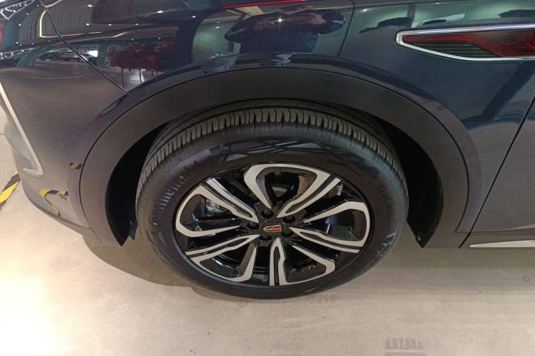 Used Hongqi HS7 2023 2.0T Automatic All-Wheel-Drive Flagship Edition Six Seats Exterior 7
