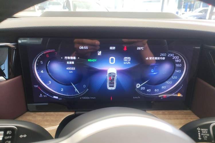 Used Hongqi HS7 2023 2.0T Automatic All-Wheel-Drive Flagship Edition Six Seats Instrument Cluster