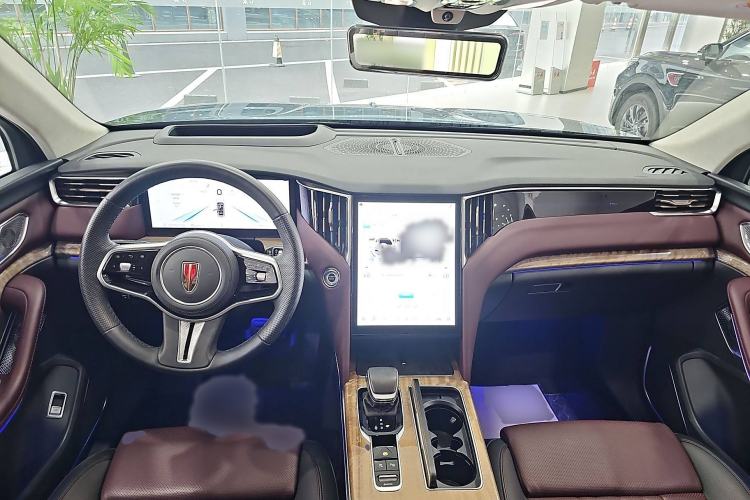 Used Hongqi HS7 2023 2.0T Automatic All-Wheel-Drive Flagship Edition Six Seats Interior 2