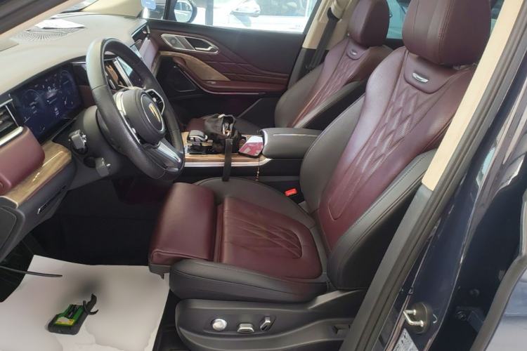 Used Hongqi HS7 2023 2.0T Automatic All-Wheel-Drive Flagship Edition Six Seats Left Front Seat
