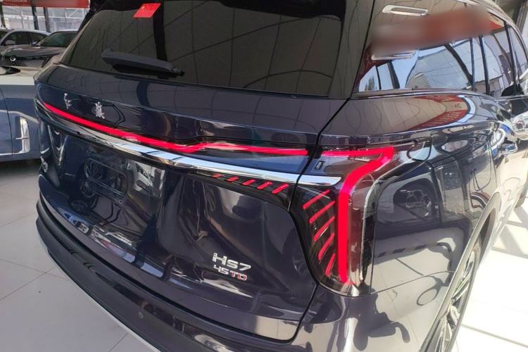 Used Hongqi HS7 2023 2.0T Automatic All-Wheel-Drive Flagship Edition Six Seats Right Rear Taillight