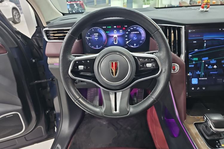 Used Hongqi HS7 2023 2.0T Automatic All-Wheel-Drive Flagship Edition Six Seats Steering Wheel