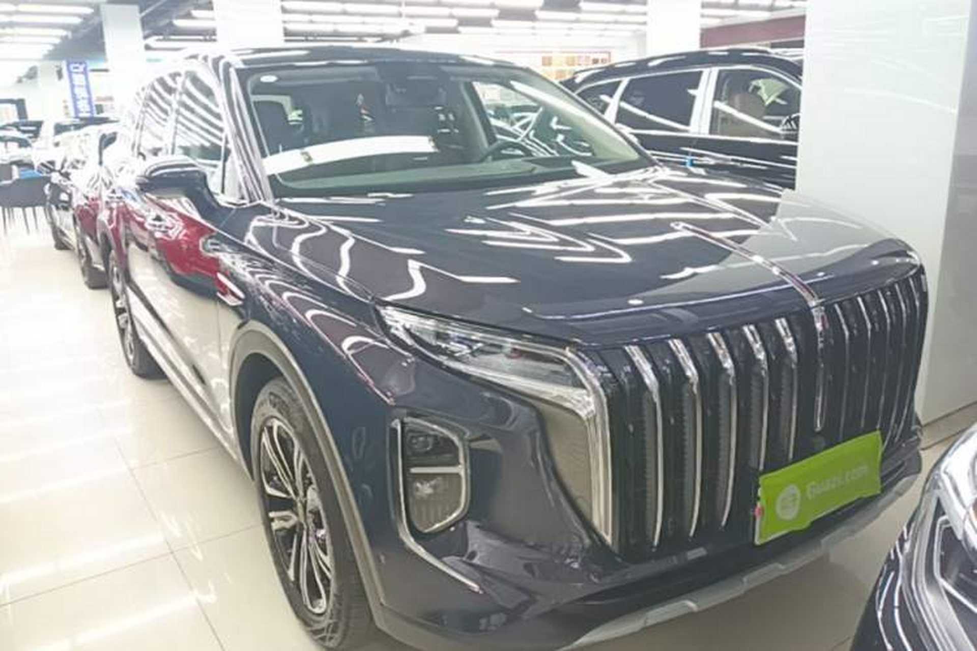 Used Hongqi HS7 2023 2.0T Automatic All-Wheel-Drive Flagship Edition Six Seats Front Right 45 Deg