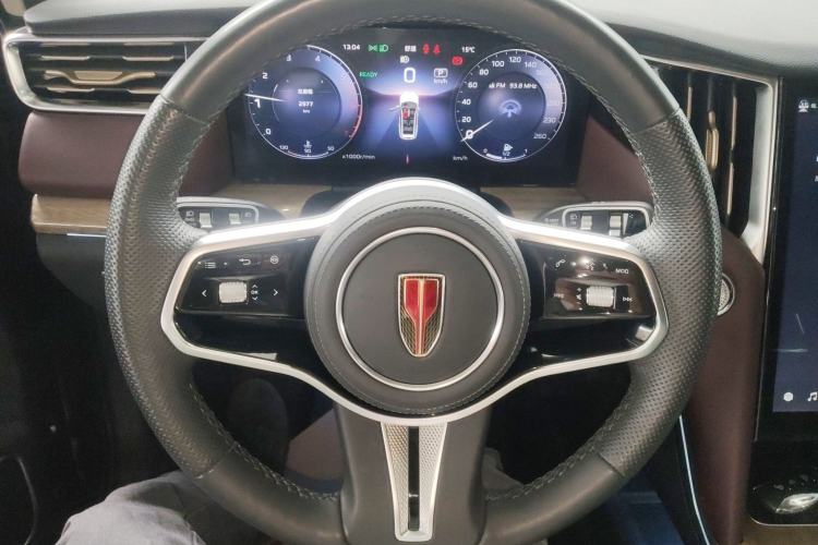 Used Hongqi HS7 2023 2.0T Automatic All-Wheel-Drive Flagship Edition Six Seats Steering Wheel