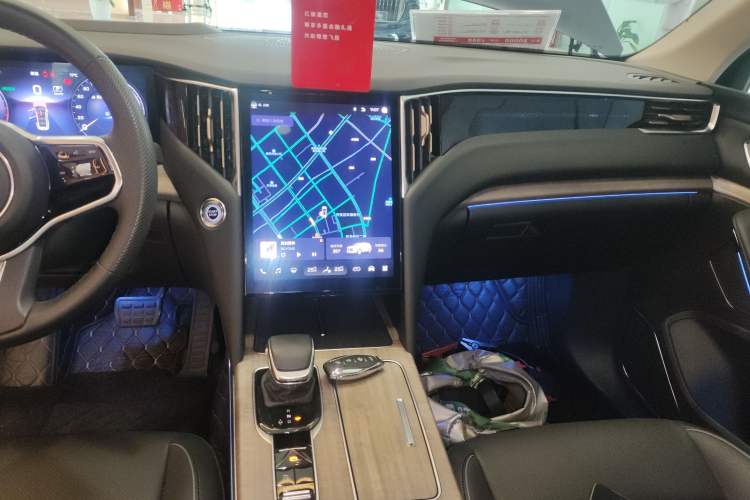 Used Hongqi HS7 2023 2.0T Automatic All-Wheel Drive Flagship Edition 7 Seats Audio And AC Panel