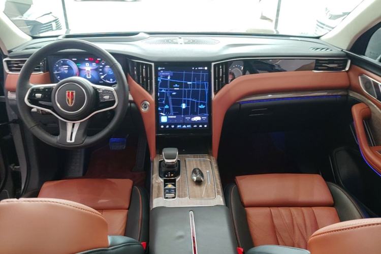Used Hongqi HS7 2023 2.0T Automatic All-Wheel Drive Flagship Edition 7 Seats Center Console
