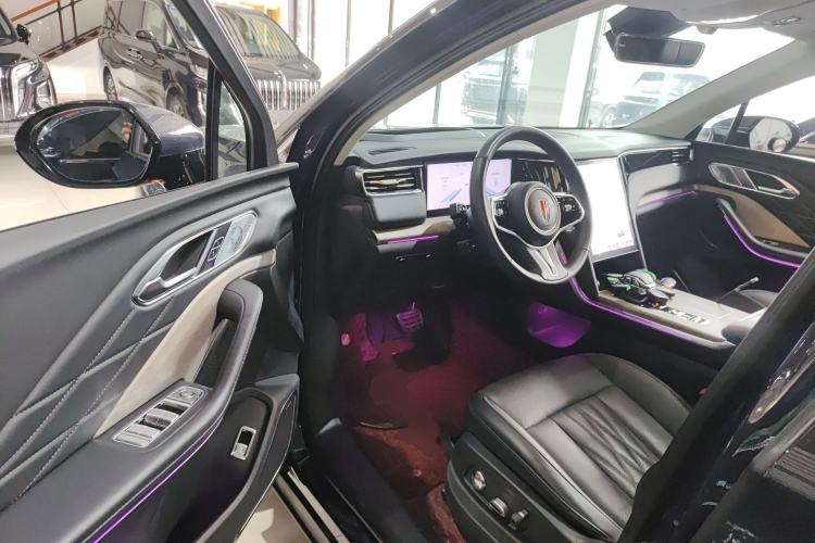 Used Hongqi HS7 2023 2.0T Automatic All-Wheel Drive Flagship Edition 7 Seats Driver Seat