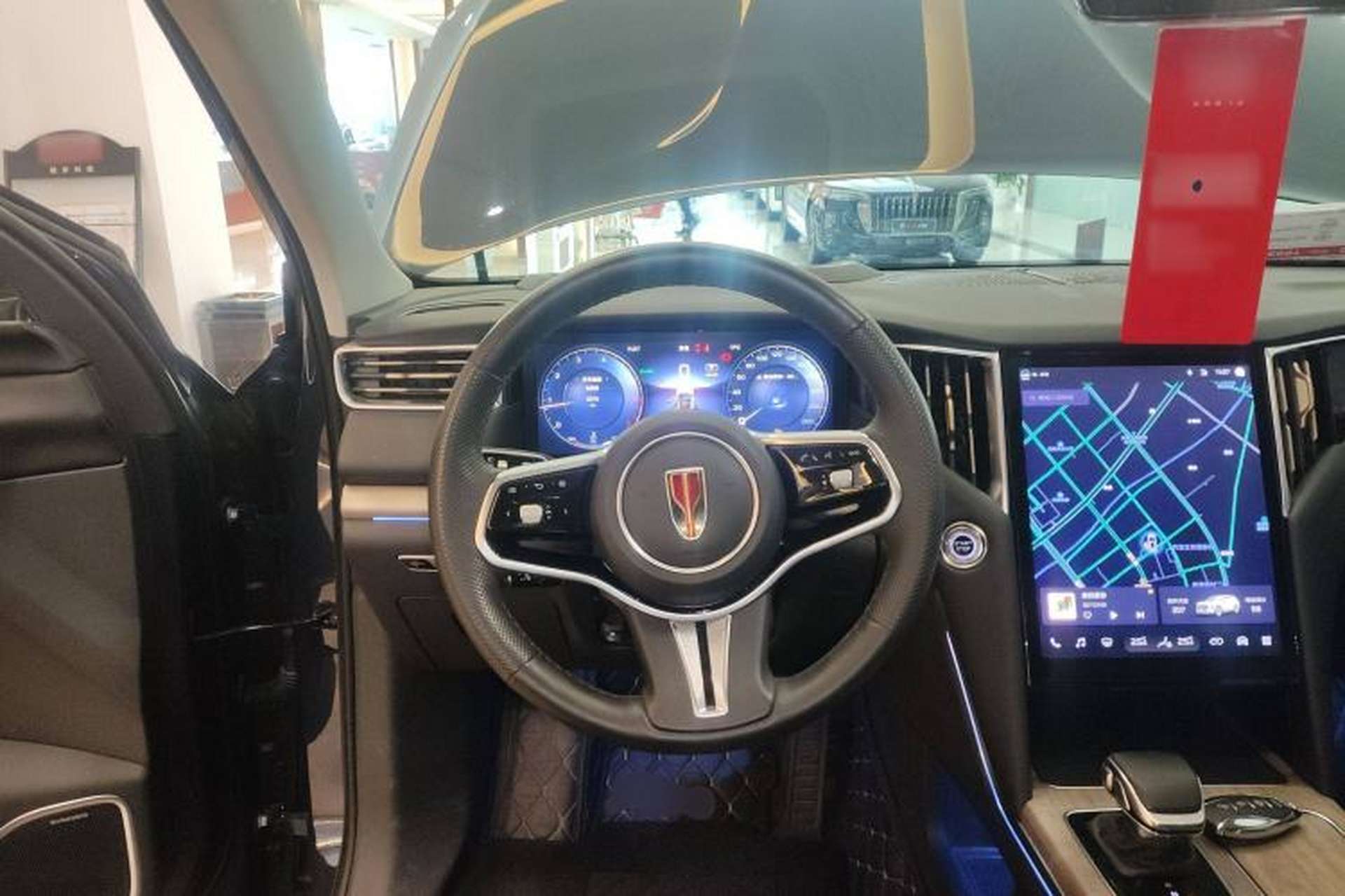 Used Hongqi HS7 2023 2.0T Automatic All-Wheel Drive Flagship Edition 7 Seats Steering Wheel