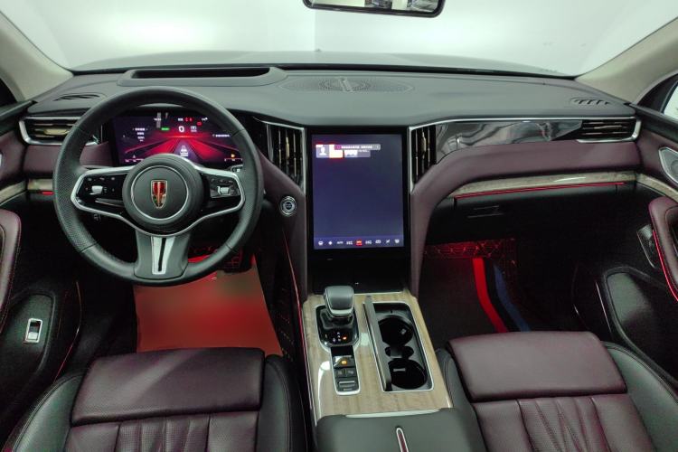 Used Hongqi HS7 2023 2.0T Automatic All-Wheel-Drive Flagship Edition Six Seats Center Console