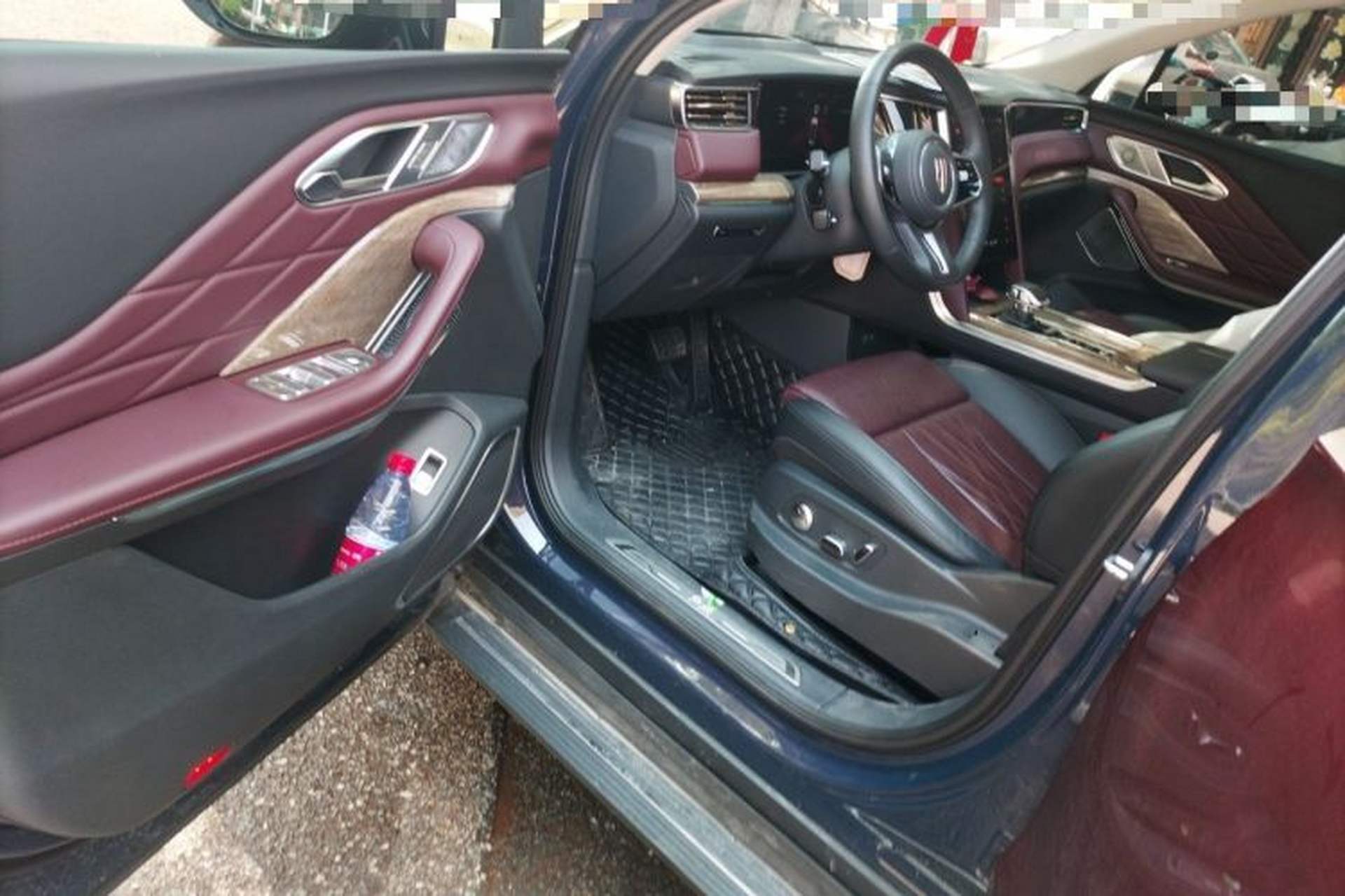 Used Hongqi HS7 2023 2.0T Automatic All-Wheel-Drive Flagship Edition Six Seats Driver Seat