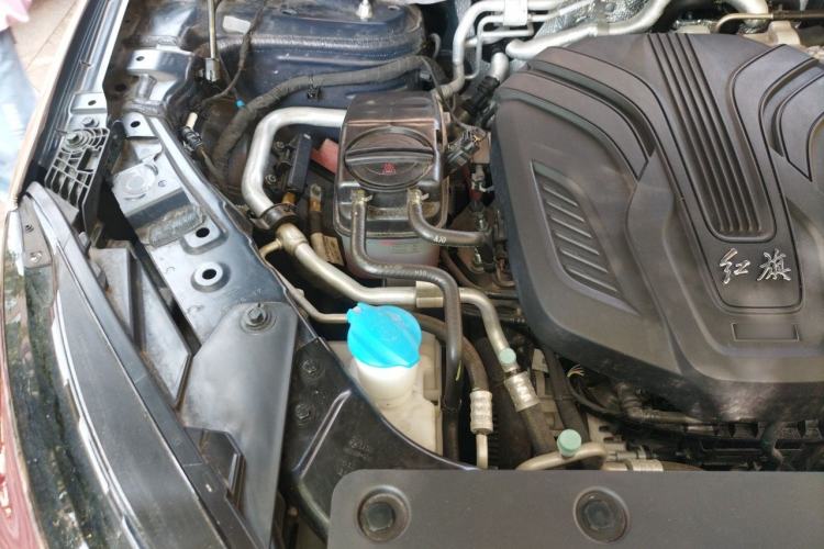 Used Hongqi HS7 2023 2.0T Automatic All-Wheel-Drive Flagship Edition Six Seats Engine Bay Right