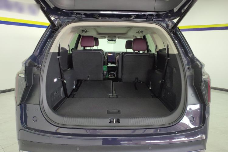 Used Hongqi HS7 2023 2.0T Automatic All-Wheel-Drive Flagship Edition Six Seats Trunk