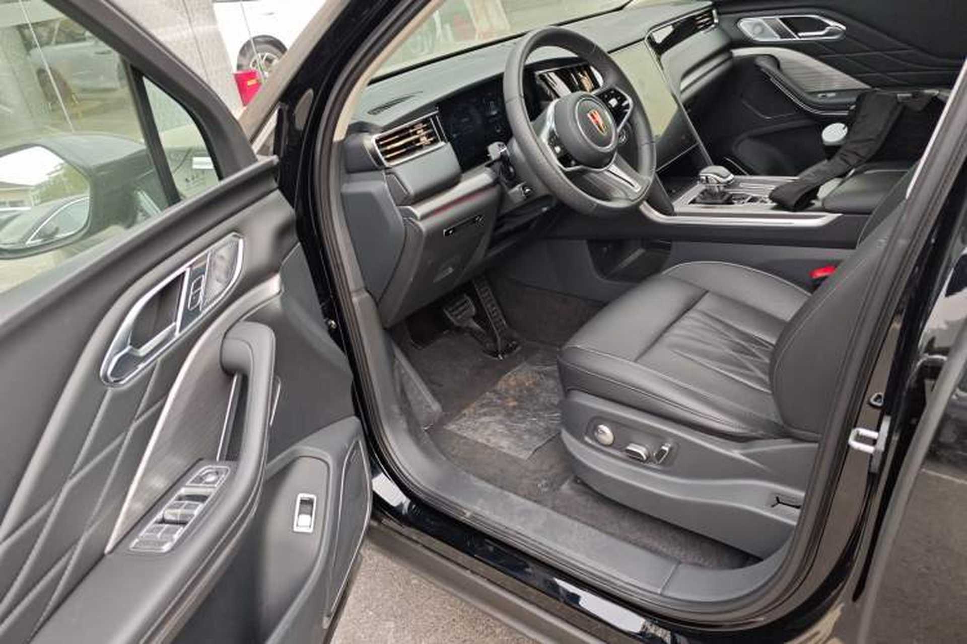 Used Hongqi HS7 PHEV 2024 2.0T PHEV Four-Wheel Drive Flagship Edition 6 Seats Driver Seat
