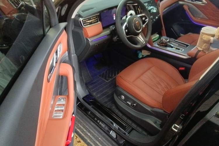 Used Hongqi HS7 PHEV 2024 2.0T PHEV Four-Wheel Drive Flagship Edition 6 Seats Driver Seat