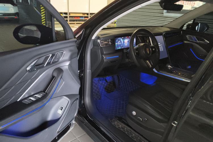 Used Hongqi HS7 PHEV 2024 2.0T PHEV Four-Wheel Drive Flagship Edition 6 Seats Driver Seat