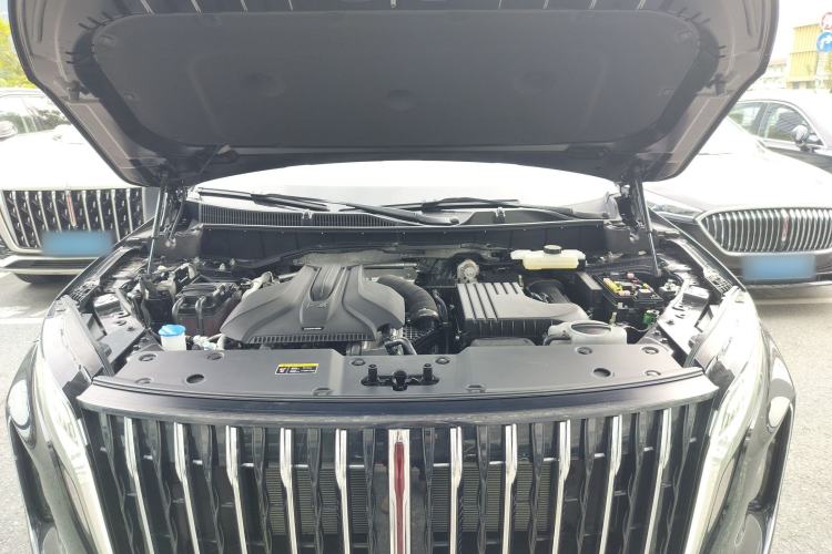 Used Hongqi HS7 PHEV 2024 2.0T PHEV Four-Wheel Drive Flagship Edition 6 Seats Engine Bay