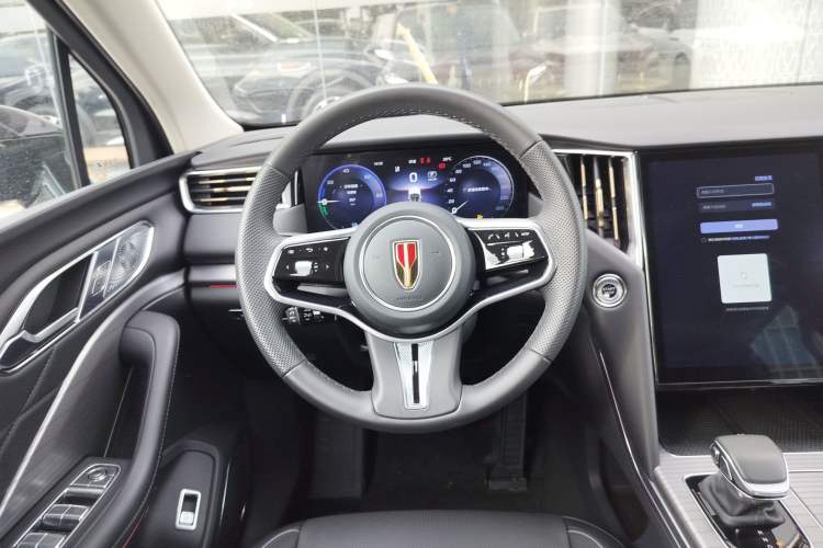 Used Hongqi HS7 PHEV 2024 2.0T PHEV Four-Wheel Drive Flagship Edition 6 Seats Steering Wheel