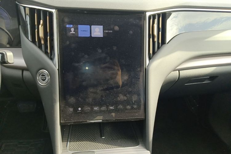 Used Hongqi HS7 PHEV 2024 2.0T PHEV Four-Wheel Drive Flagship Edition 6 Seats Audio And AC Panel