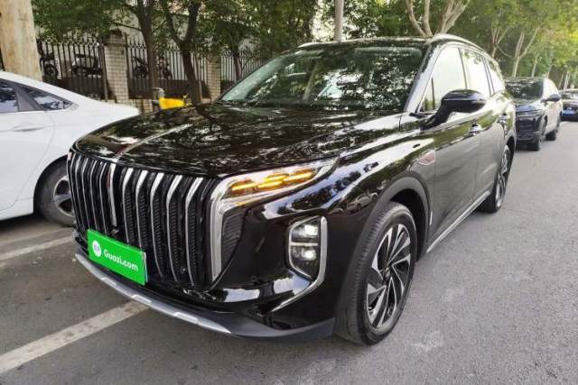 Ojetý Hongqi HS7 PHEV 2024 2.0T PHEV Four-Wheel Drive Flagship Edition 6 Seats