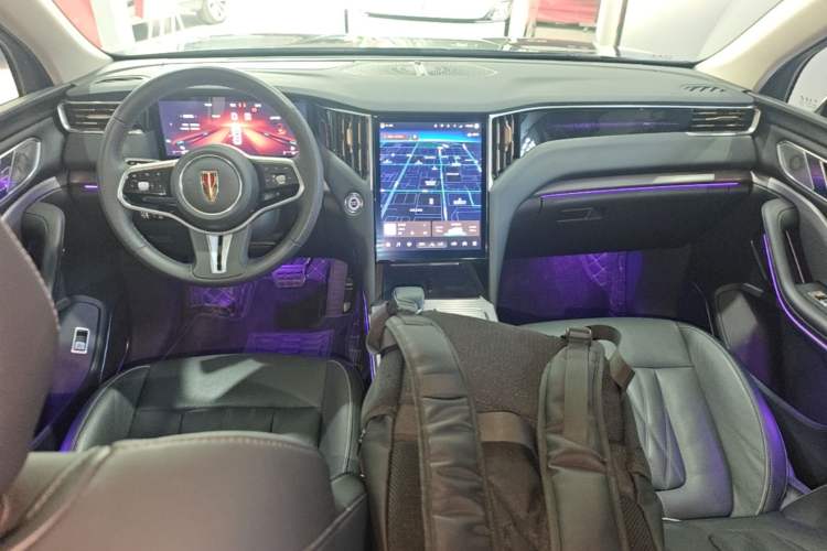 Used Hongqi HS7 PHEV 2024 2.0T PHEV Four-Wheel Drive Flagship Edition 7 Seats Center Console