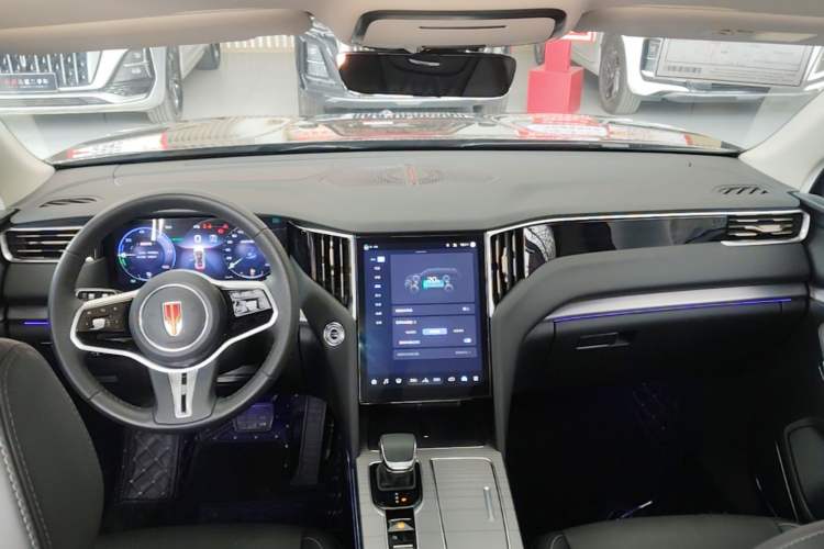 Used Hongqi HS7 PHEV 2024 2.0T PHEV Four-Wheel Drive Flagship Edition 6 Seats Center Console