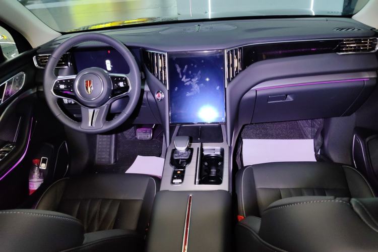 Used Hongqi HS7 PHEV 2024 2.0T PHEV Four-Wheel Drive Flagship Edition 6 Seats Center Console