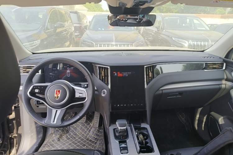 Used Hongqi HS7 PHEV 2024 2.0T PHEV Four-Wheel Drive Flagship Edition 6 Seats Center Console