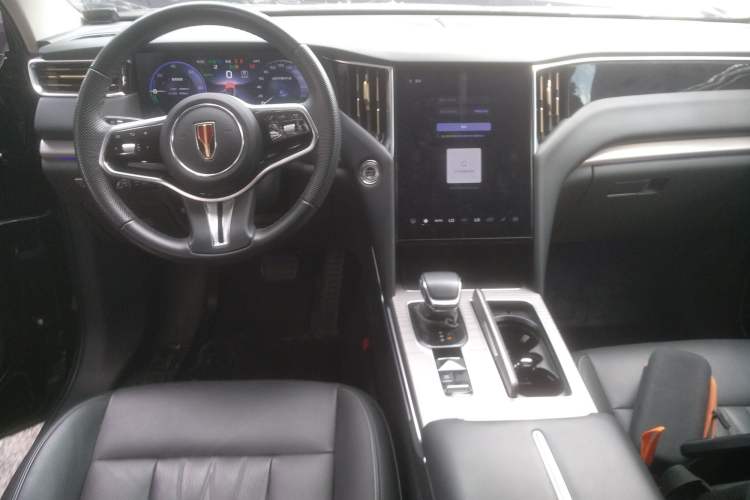 Used Hongqi HS7 PHEV 2024 2.0T PHEV Four-Wheel Drive Flagship Edition 6 Seats Center Console