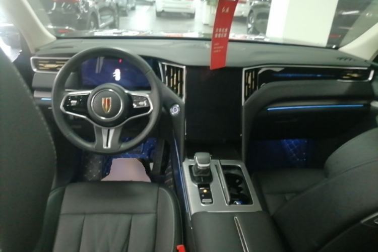 Used Hongqi HS7 PHEV 2024 2.0T PHEV Four-Wheel Drive Flagship Edition 6 Seats Center Console