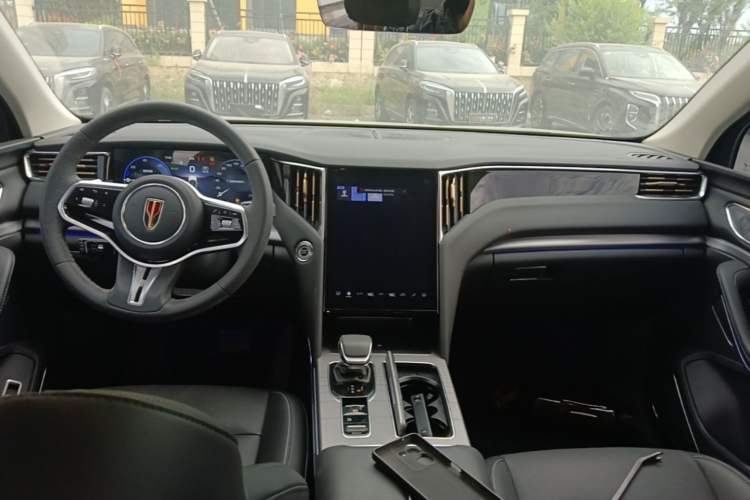 Used Hongqi HS7 PHEV 2024 2.0T PHEV Four-Wheel Drive Flagship Edition 7 Seats Center Console