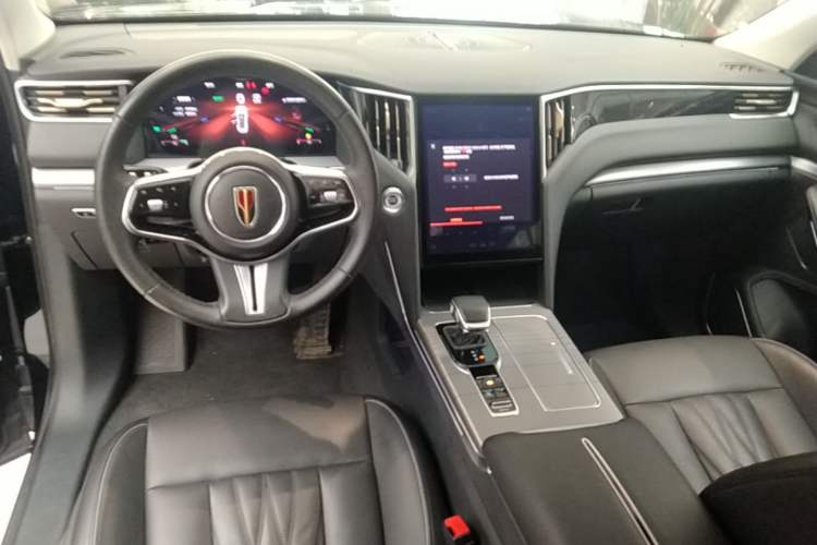 Used Hongqi HS7 PHEV 2024 2.0T PHEV Four-Wheel Drive Flagship Edition 7 Seats Center Console
