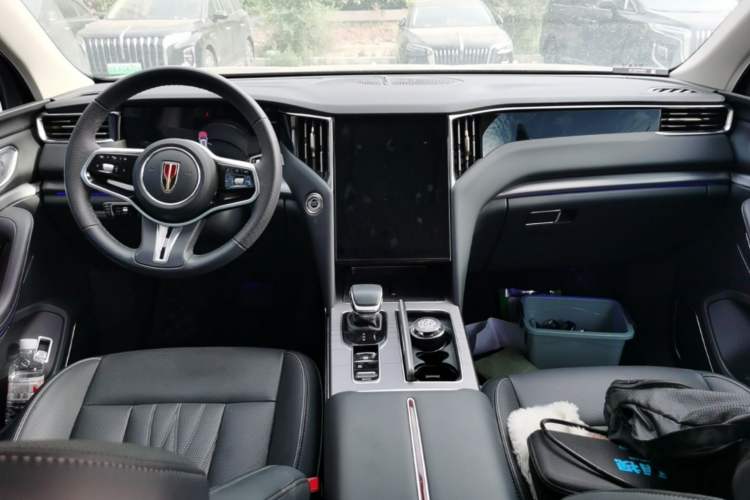 Used Hongqi HS7 PHEV 2024 2.0T PHEV Four-Wheel Drive Flagship Edition 7 Seats Center Console