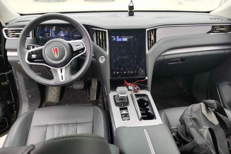 Used Hongqi HS7 PHEV 2024 2.0T PHEV Four-Wheel Drive Flagship Edition 7 Seats Center Console