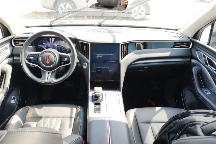 Used Hongqi HS7 PHEV 2024 2.0T PHEV Four-Wheel Drive Flagship Edition 7 Seats Center Console