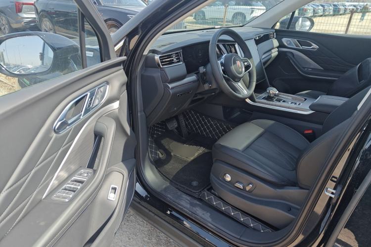 Used Hongqi HS7 PHEV 2024 2.0T PHEV Four-Wheel Drive Flagship Edition 6 Seats Driver Seat