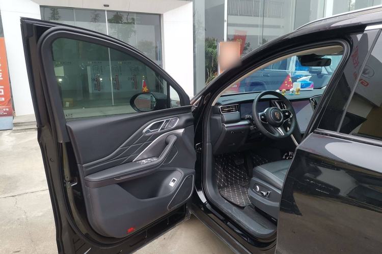 Used Hongqi HS7 PHEV 2024 2.0T PHEV Four-Wheel Drive Flagship Edition 7 Seats Driver Seat