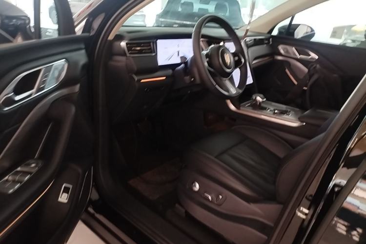 Used Hongqi HS7 PHEV 2024 2.0T PHEV Four-Wheel Drive Flagship Edition 6 Seats Driver Seat