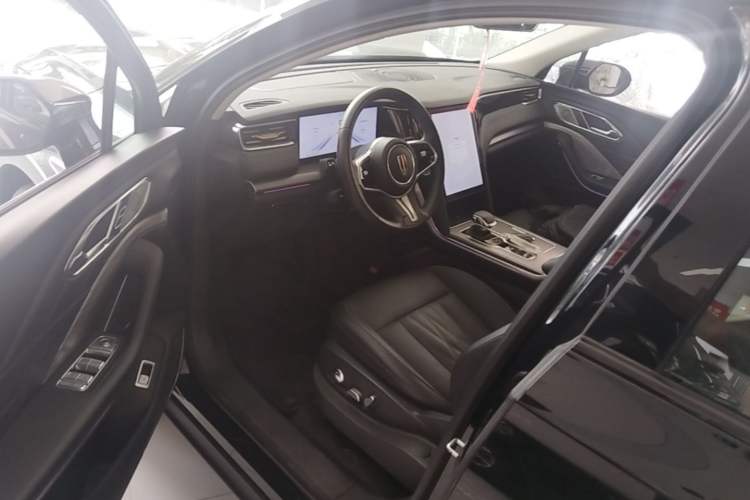Used Hongqi HS7 PHEV 2024 2.0T PHEV Four-Wheel Drive Flagship Edition 6 Seats Driver Seat