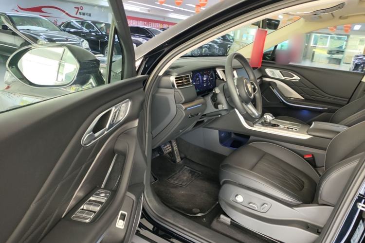 Used Hongqi HS7 PHEV 2024 2.0T PHEV Four-Wheel Drive Flagship Edition 7 Seats Driver Seat