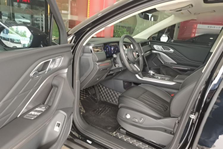 Used Hongqi HS7 PHEV 2024 2.0T PHEV Four-Wheel Drive Flagship Edition 6 Seats Driver Seat