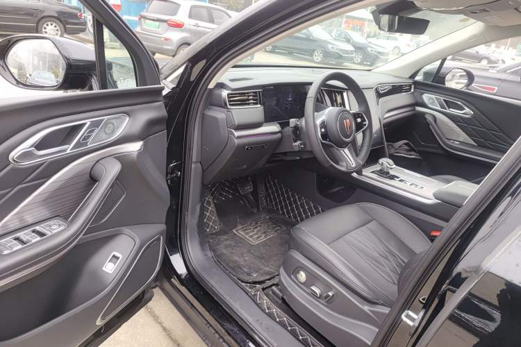 Used Hongqi HS7 PHEV 2024 2.0T PHEV Four-Wheel Drive Flagship Edition 7 Seats Driver Seat