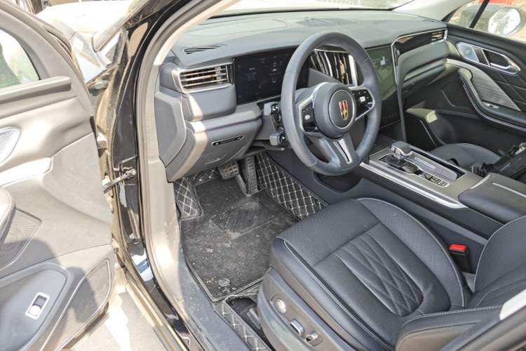 Used Hongqi HS7 PHEV 2024 2.0T PHEV Four-Wheel Drive Flagship Edition 7 Seats Driver Seat